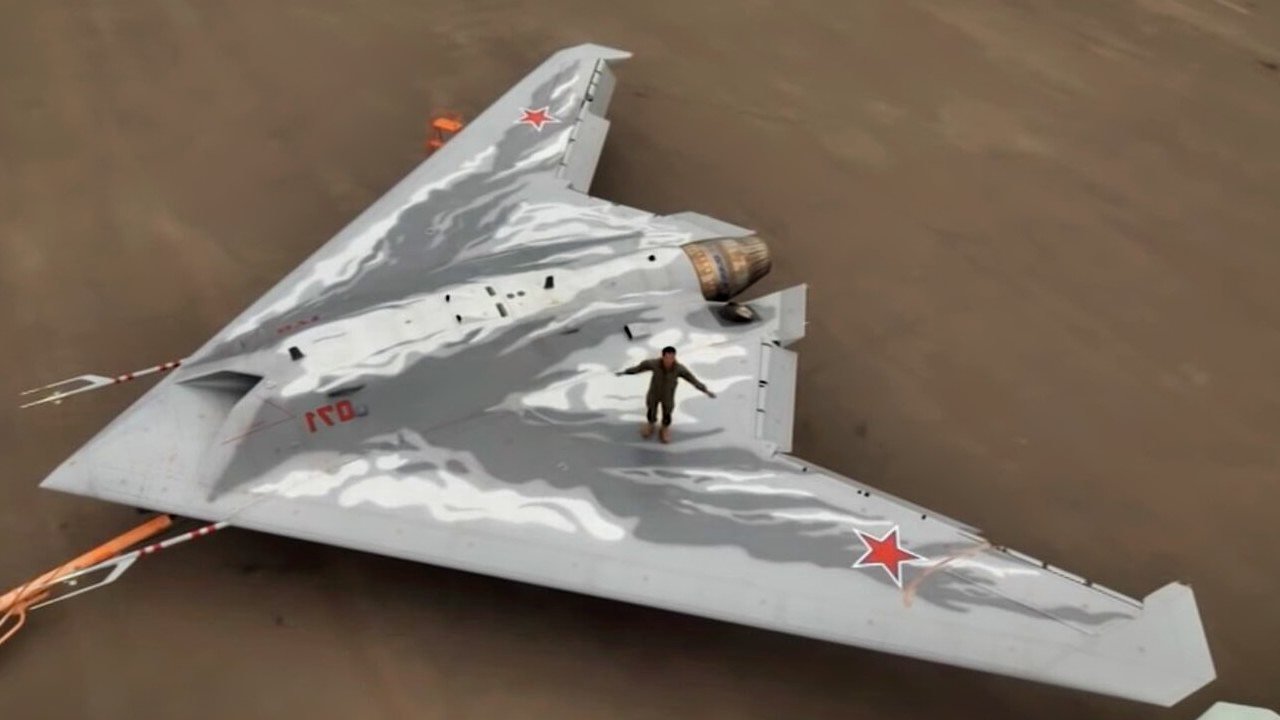 S-70 Okhotnik-B: 5 Reasons NATO Hates Russia's New Stealth Drone | The ...